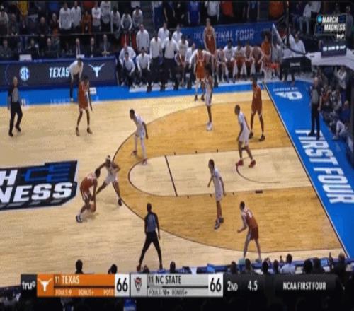 東方教頭讚,譽球隊進步,戰平傑志主,香港赛马,赛程安排,赛果查询,马匹资料,赛事动态